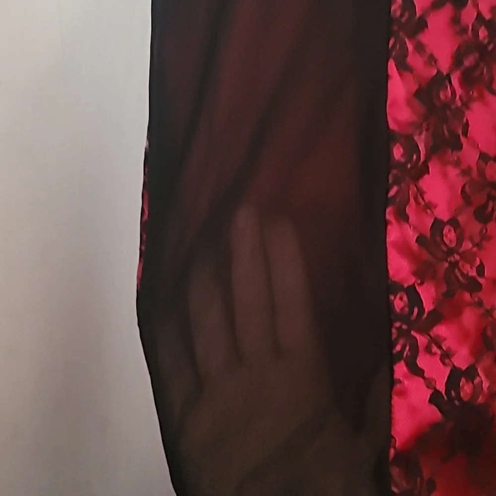 Lip Service Ruffle Skirt - Picture 2 of 3